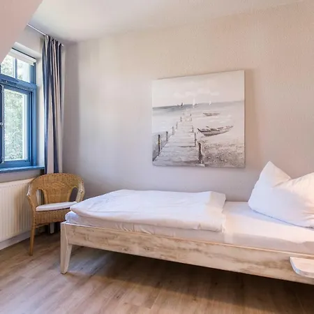 Ferienhaussiedlung Strandperlen Sanddornhof 6a *